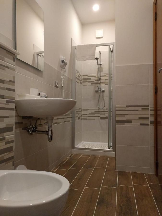B&B Alba Sul Mare Guest House Massignano Kültér fotó