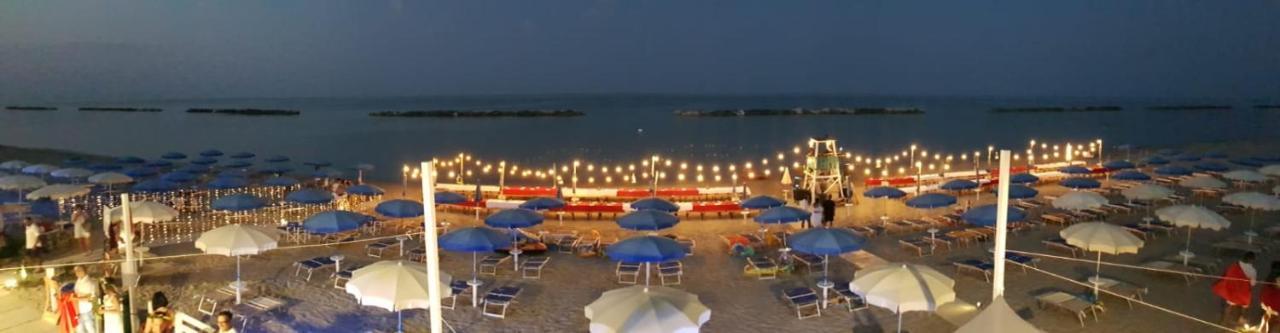 B&B Alba Sul Mare Guest House Massignano Kültér fotó